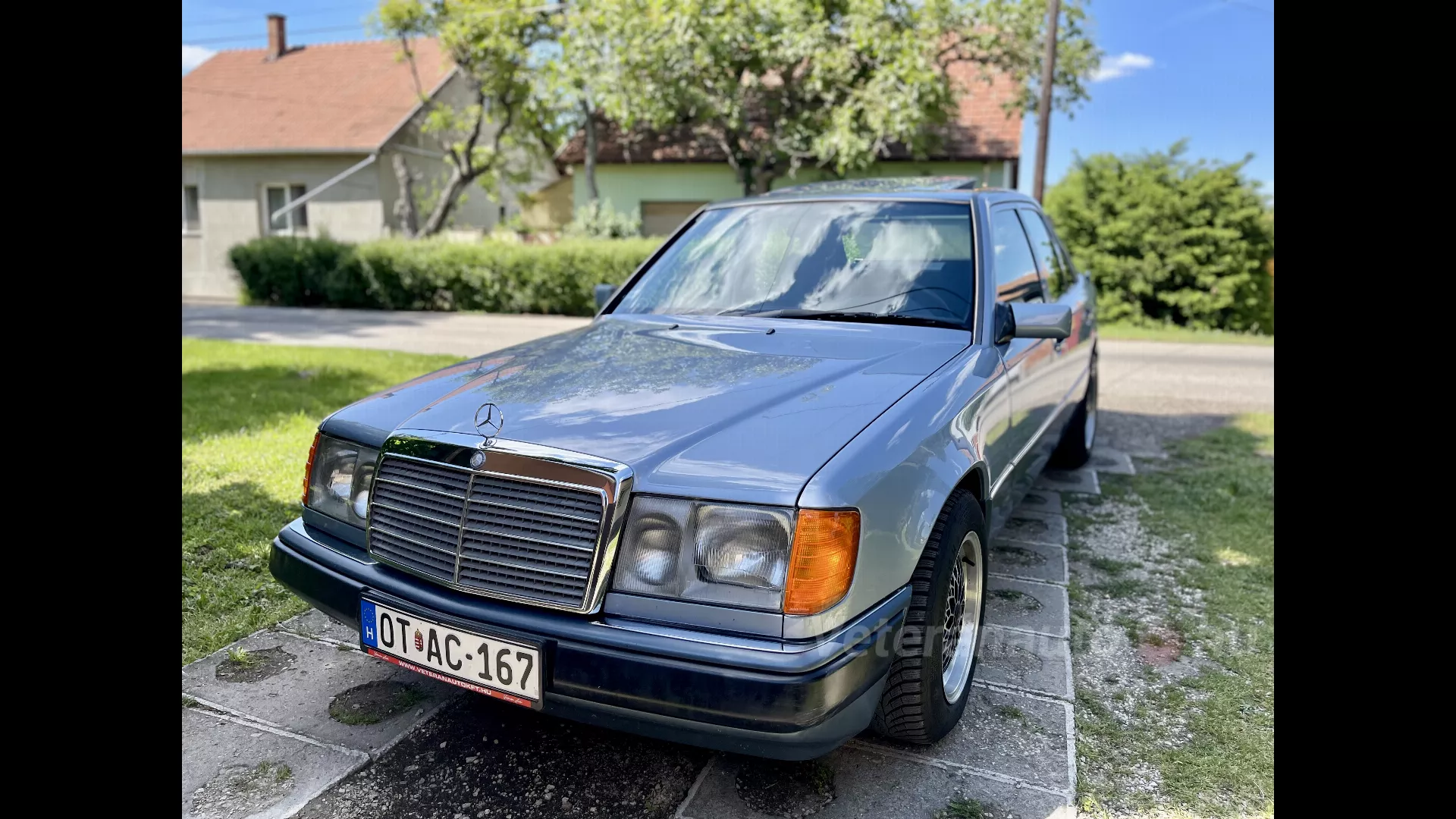 Mercedes-Benz W124 230E OT 