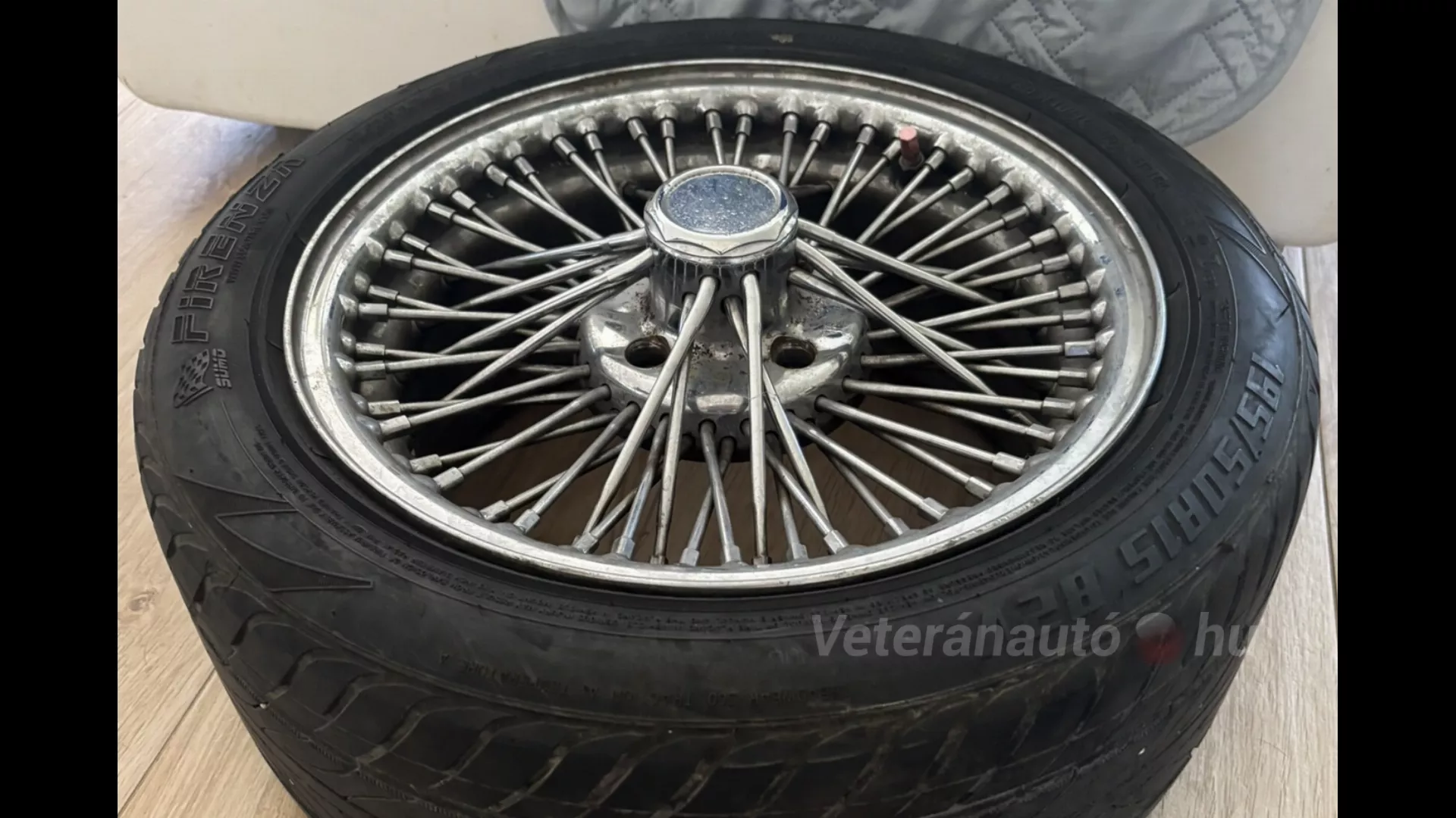 Sokküllős felni 4X100 6JX15 ET40