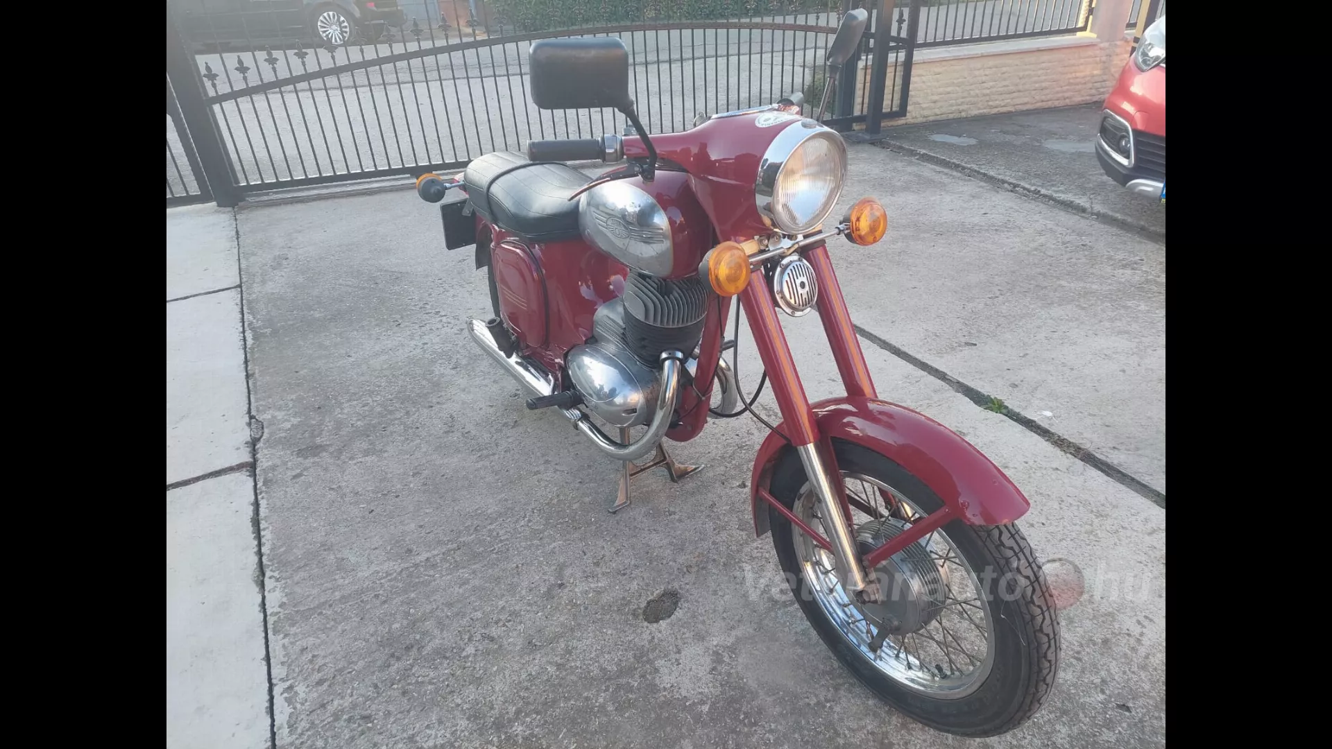 JAWA 250 veterán motor 